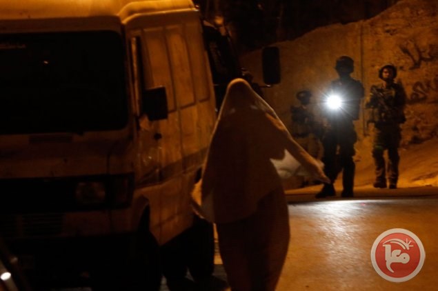 الضفة: الاحتلال الاسرائيلي يعتقل 10 مواطنين بينهم فتاة