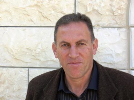 شاكر فريد حسن: قراءة في الحالة الفلسطينية