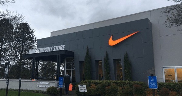 شركة “Nike” تقرّر وقف بيع منتجاتها في الكيان الصهيوني